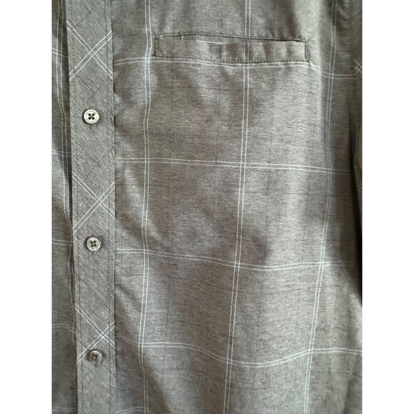 Travis Mathew Button-Up Mens Large Cotton Polyester Gray Checkered Short Sleeve - Picture 2 of 5